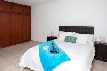 Villa Acacia คอร์ราเลโฮ ภายนอก รูปภาพ